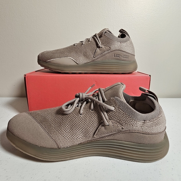 Lane-Eight HIIT Trainer Men's Size 8 - Picture 1 of 12